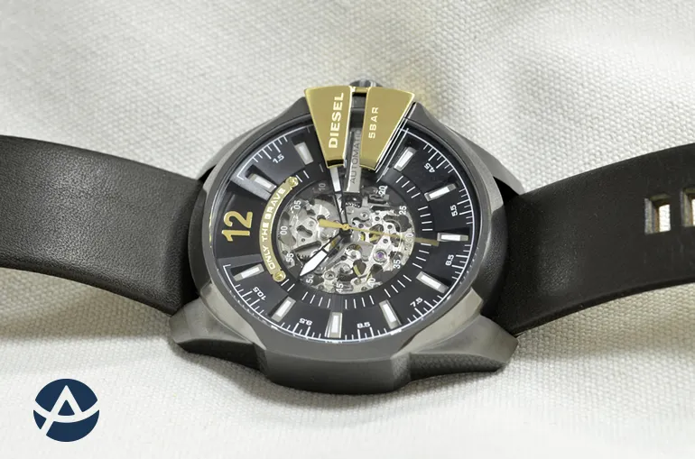 Наручные часы Diesel DZ4379