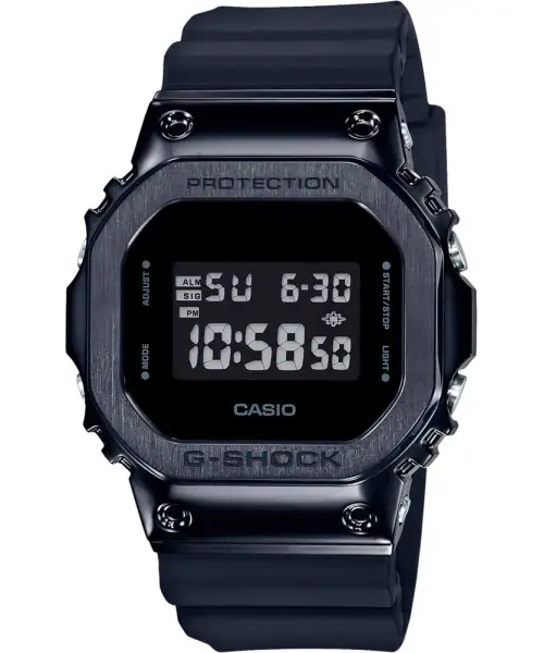 Часы Casio G-Shock GM-5600B-1 #1