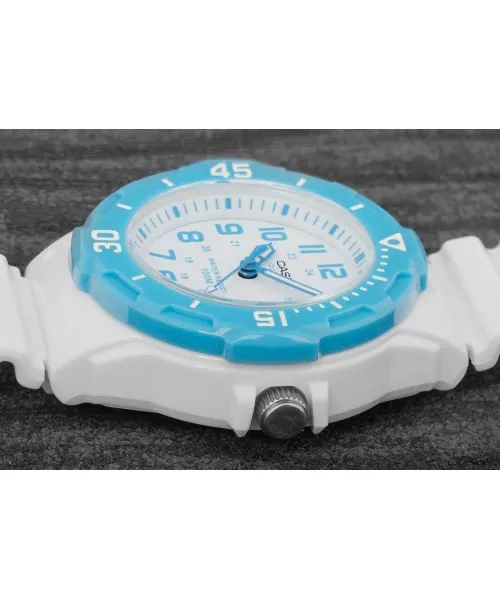 Часы Casio Collection LRW-200H-2B #3