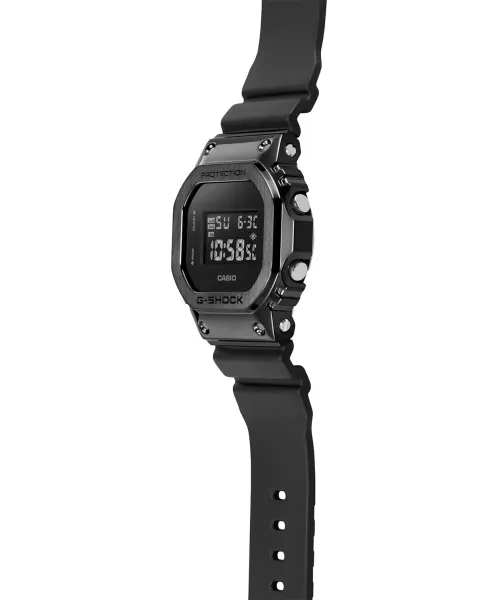 Часы Casio G-Shock GM-5600UB-1 #3