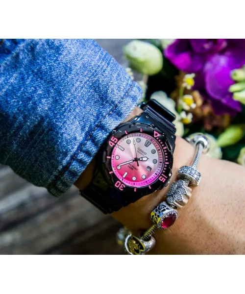 Часы Casio Collection LRW-200H-4E #2