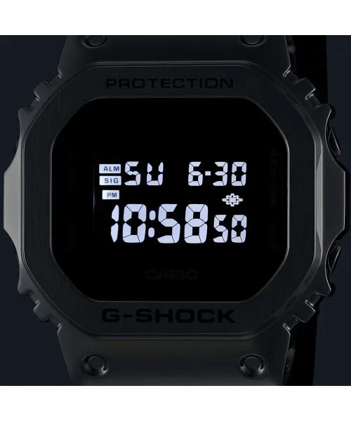 Часы Casio G-Shock GM-5600U-1 #4