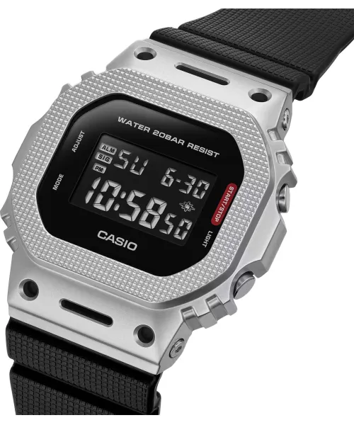 Часы Casio G-Shock GM-5600M-1 #4