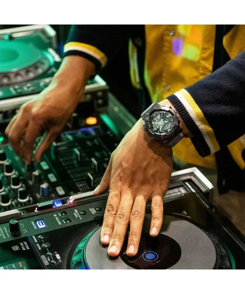 Часы Casio G-Shock GM-110MF-1A #2