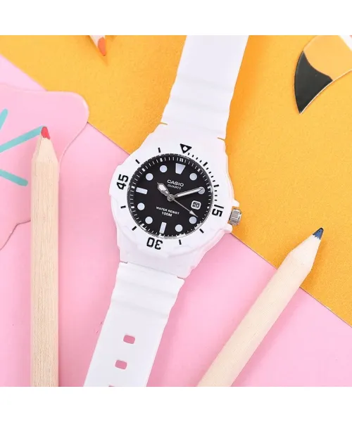 Часы Casio Collection LRW-200H-1E #2