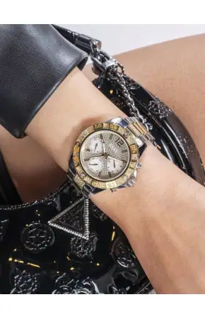 Guess GW0771L3