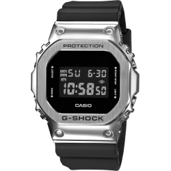 Casio GM-5600-1