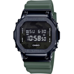 Casio GM-5600B-3ER