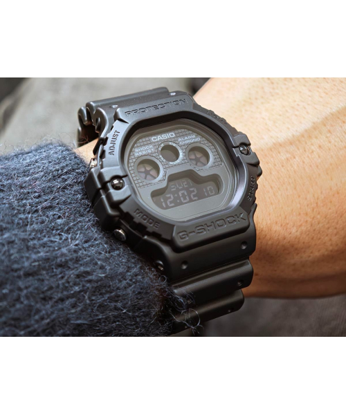 ���� Casio G-Shock DW-5900UBB-1 #4