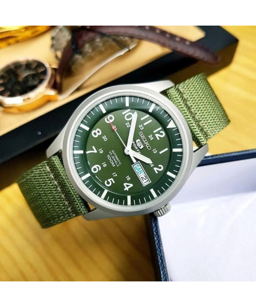  Seiko SNZG09K1 #4