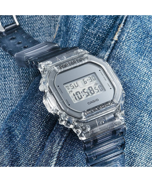  Casio G-Shock DW-5600SK-1ER #2