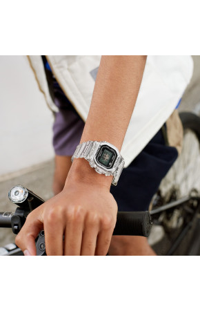 Casio G-Shock DW-5040RX-7