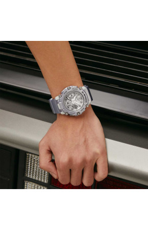 Casio G-Shock GA-2200FF-8A