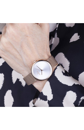 Essence ES6774FE.530