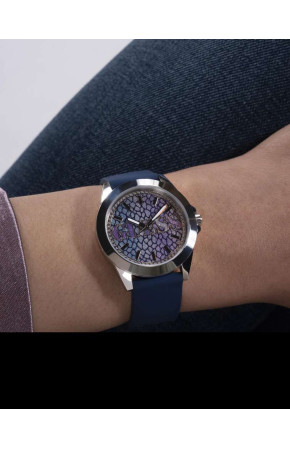 Guess GW0749L1