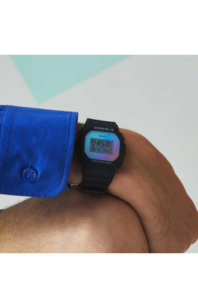 Casio G-Shock DW-5600SR-1