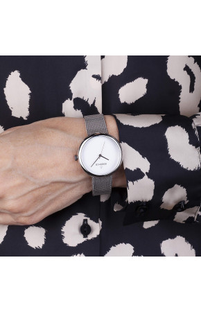 Essence ES6774FE.330