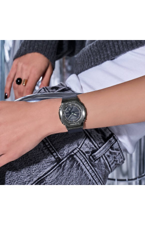 Casio GM-S2110B-8A