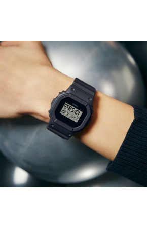 Casio G-Shock DWE-5657RE-1D